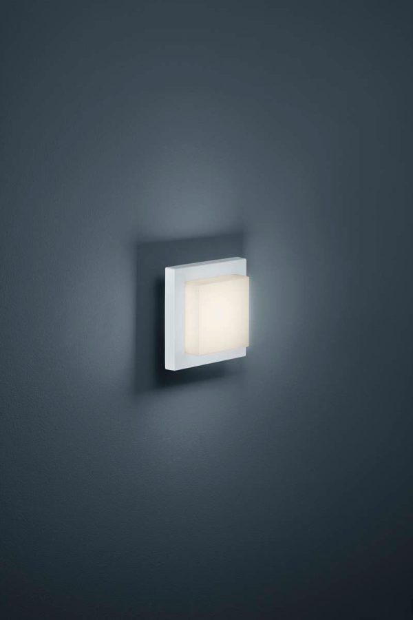 6 H Hondo LED Outdoor Wall Sconce White Sale